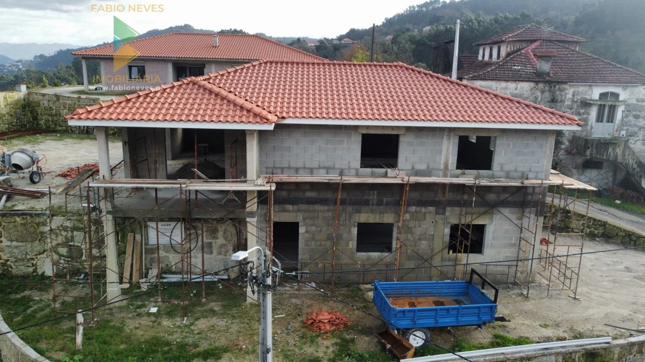 Moradia T3 para Venda em Sabadim Foto 14