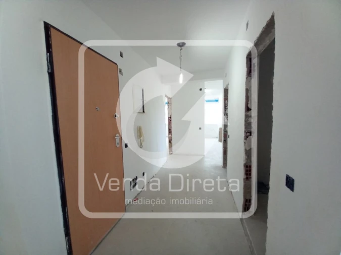 Apartamento T4 para Venda em Laranjeiro e Feijó Foto 2