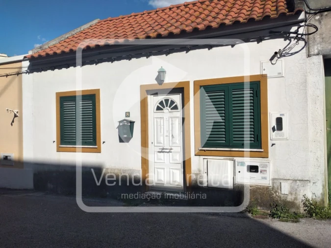 Moradia T1 para Venda em Seixal, Arrentela e Aldeia de Paio Pires Foto 2