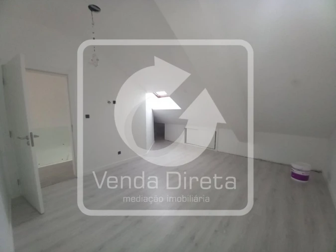 Apartamento T3 para Venda em Costa da Caparica Foto 30