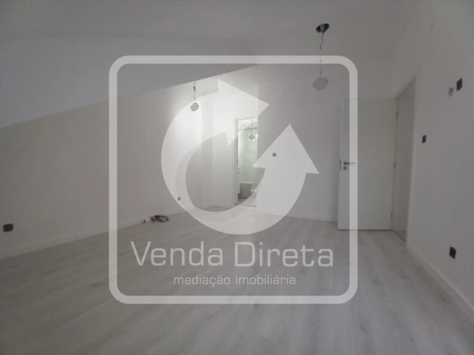 Apartamento T3 para Venda em Costa da Caparica Foto 36