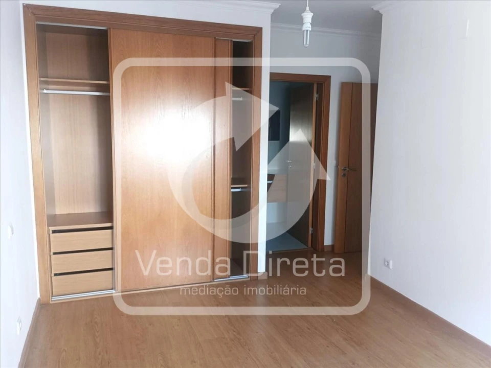 Apartamento T3 para Venda em Encosta do Sol Foto 14