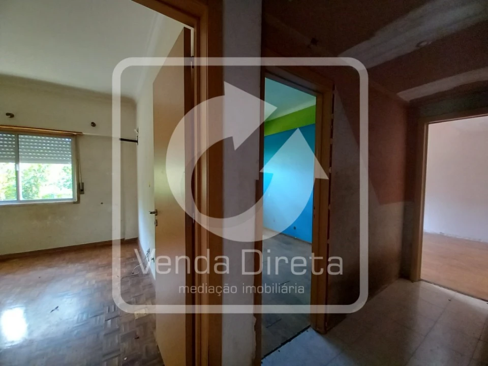 Apartamento T2 para Venda em Póvoa de Santo Adrião e Olival Basto Foto 11