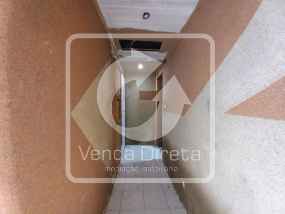Apartamento T2 para Venda em Póvoa de Santo Adrião e Olival Basto Foto 19