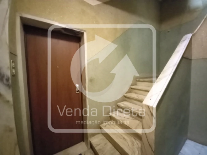 Apartamento T2 para Venda em Póvoa de Santo Adrião e Olival Basto Foto 4