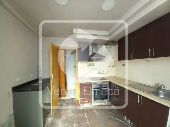 Apartamento T2 para Venda em Póvoa de Santo Adrião e Olival Basto Foto 10