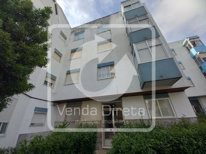 Apartamento T2 para Venda em Póvoa de Santo Adrião e Olival Basto Foto 22