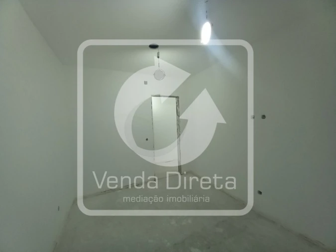 Apartamento T2 para Venda em Laranjeiro e Feijó Foto 16