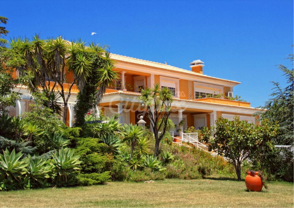 Moradia T6 para Arrendamento em Rio de Mouro Foto 2