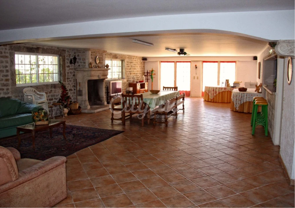 Moradia T6 para Arrendamento em Rio de Mouro Foto 32