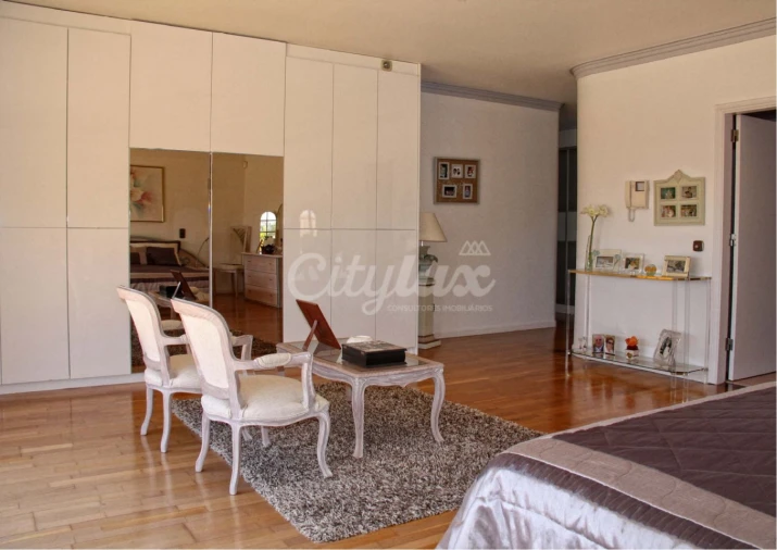 Moradia T6 para Arrendamento em Rio de Mouro Foto 18