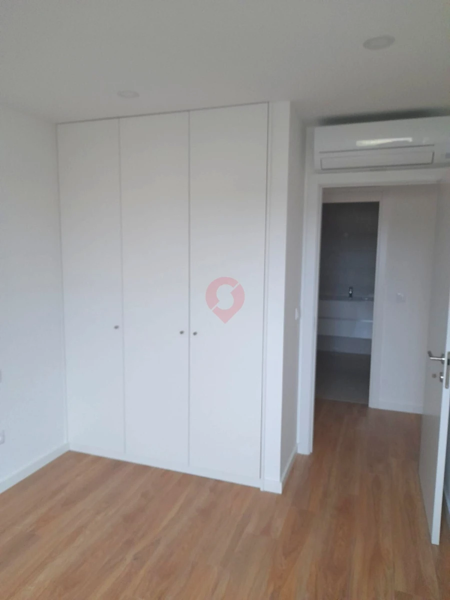 Apartamento T2 para Venda em Monção e Troviscoso Foto 7