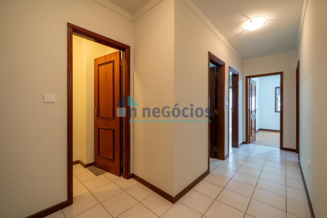 Apartamento T2 para Venda em O. Azeméis, Riba-Ul, Ul, Macinhata Seixa, Madail Foto 8