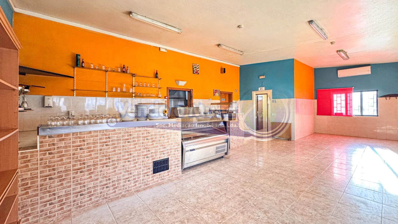 Negócio para Venda em Samora Correia Foto 9