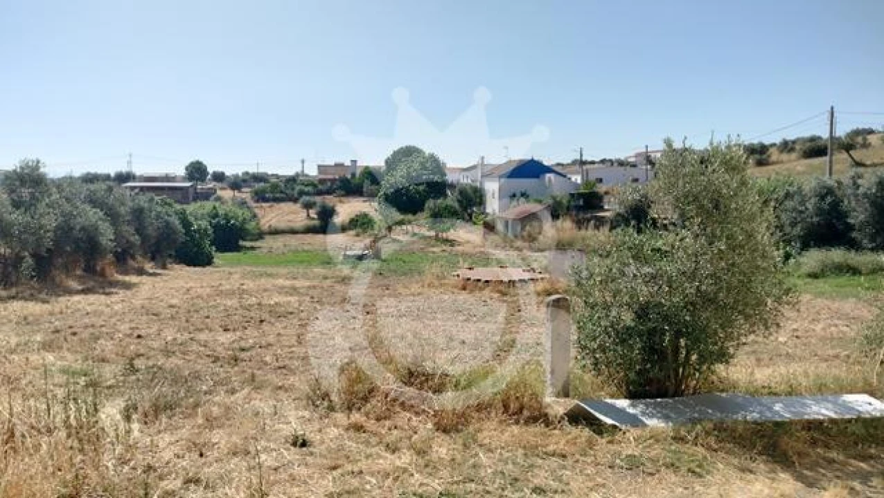 Quinta T2 para Venda em Santiago Maior Foto 15