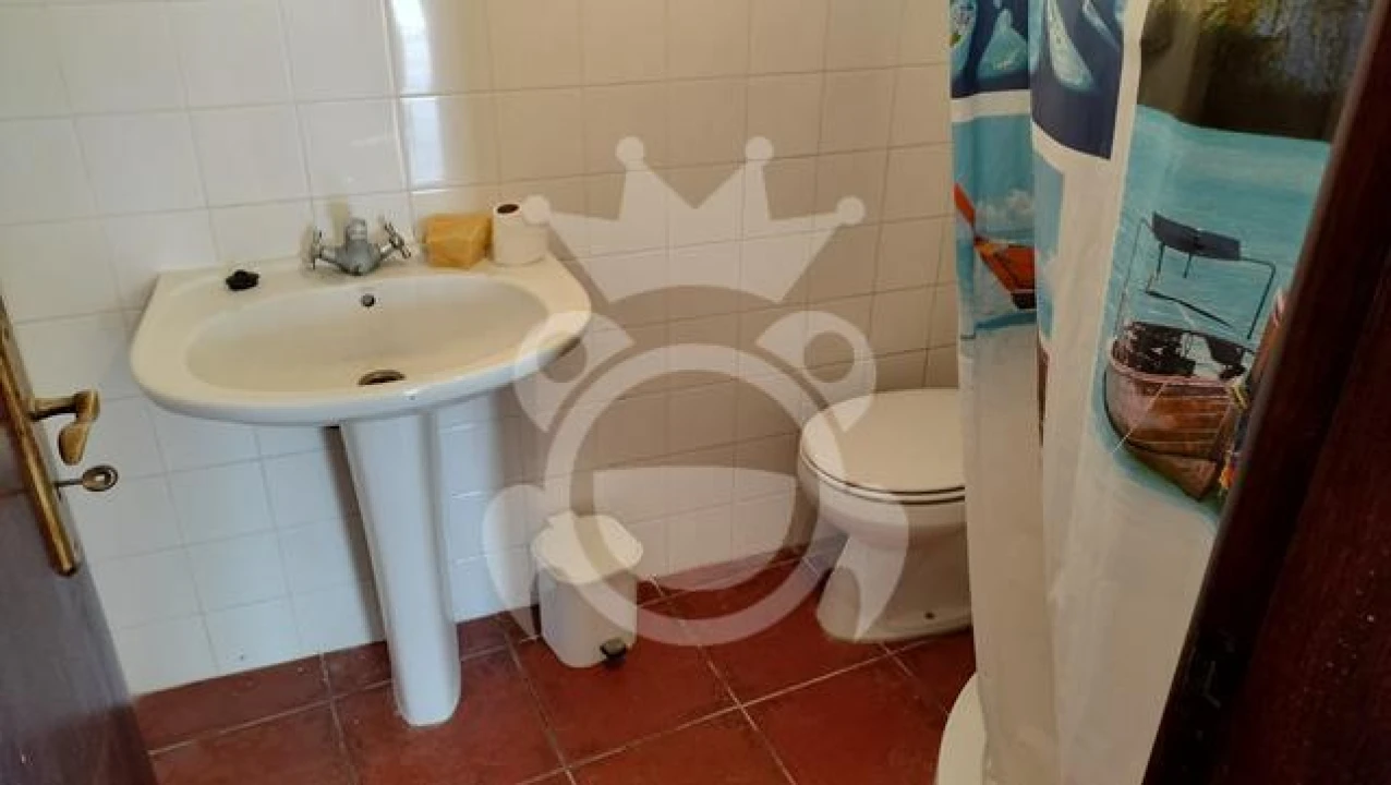 Quinta T2 para Venda em Santiago Maior Foto 8