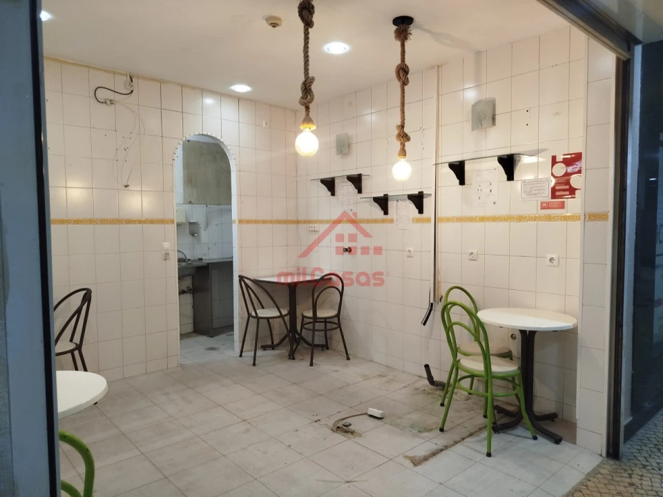 Loja para Arrendamento em Lumiar Foto 30