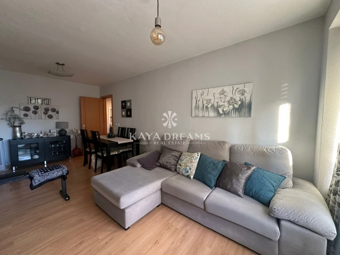 Apartamento T3 para Venda em Santo António dos Cavaleiros e Frielas Foto 1