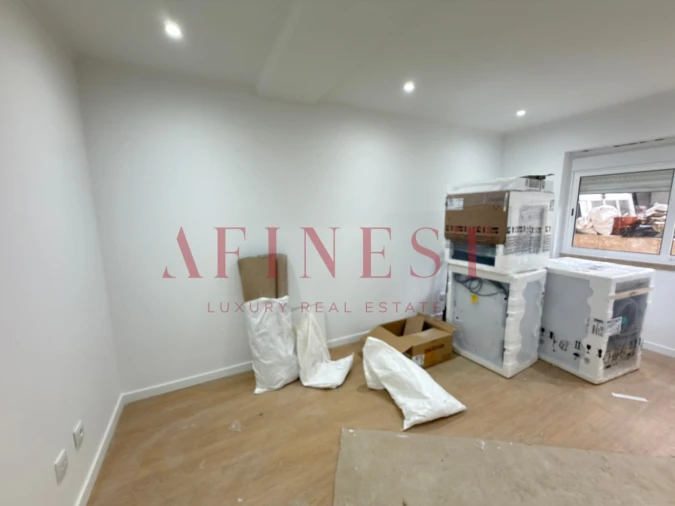 Apartamento T2 para Venda em Venteira Foto 5