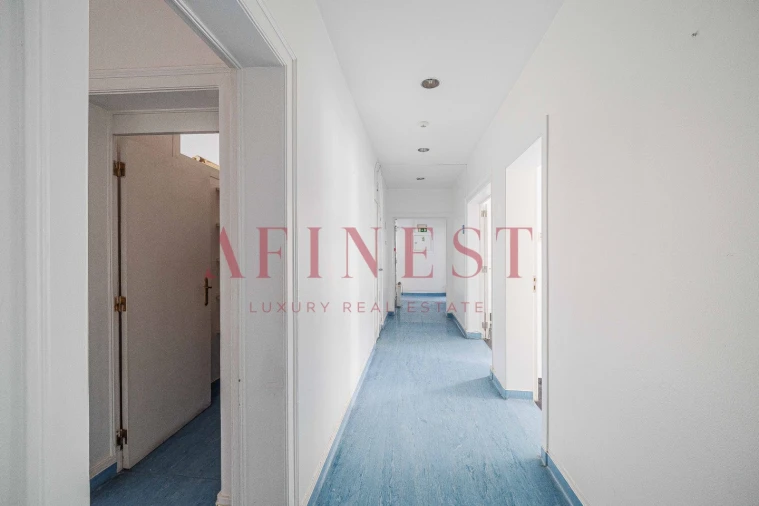 Escritório para Arrendamento em Avenidas Novas Foto 7