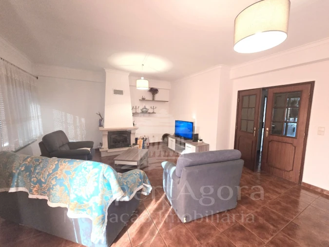 Apartamento T3 para Venda em Vila Nova da Barquinha Foto 2