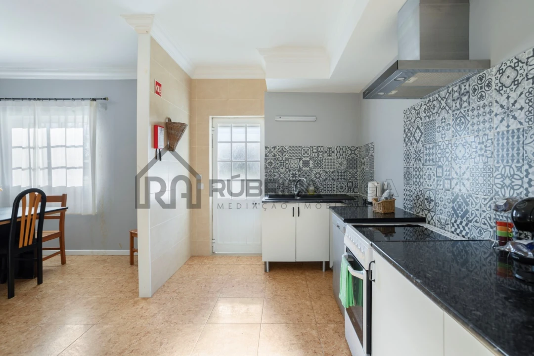 Moradia T4 para Venda em Moncarapacho e Fuseta Foto 7