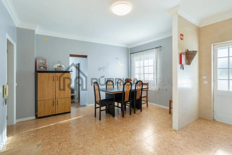 Moradia T4 para Venda em Moncarapacho e Fuseta Foto 9