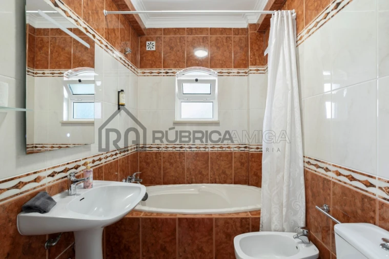 Moradia T4 para Venda em Moncarapacho e Fuseta Foto 20