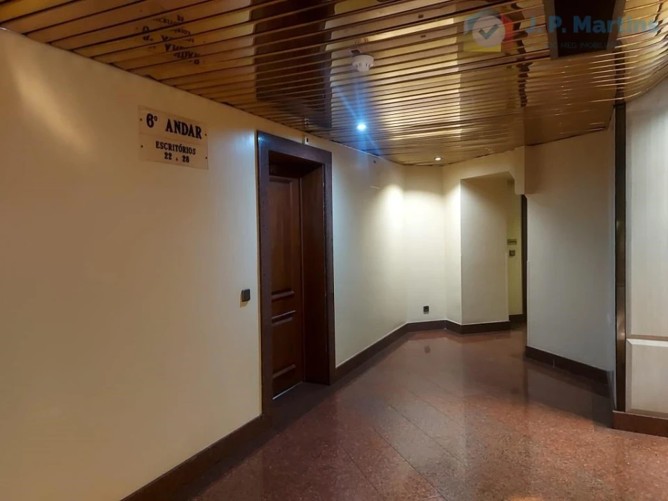 Escritório para Venda em Santa Maria Maior Foto 3