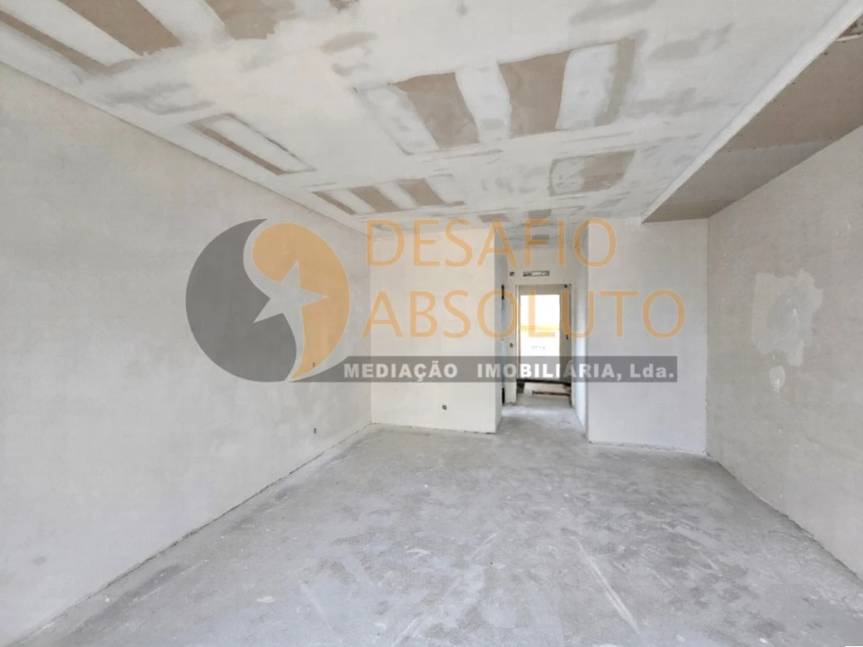 Moradia T3 para Venda em Fernao Ferro Foto 11