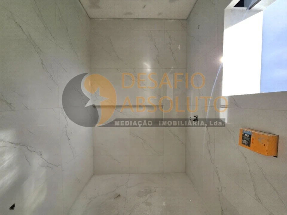 Moradia T3 para Venda em Fernao Ferro Foto 13