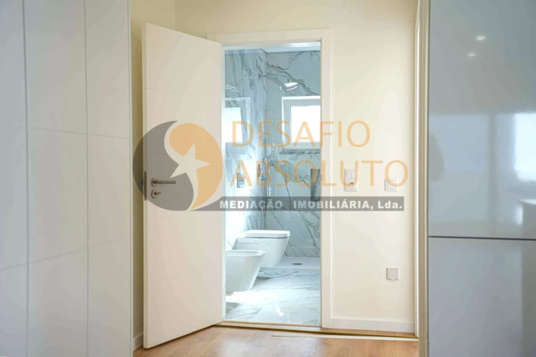 Moradia T3 para Venda em Fernao Ferro Foto 18