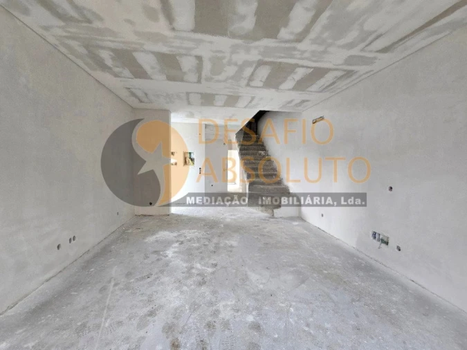 Moradia T3 para Venda em Fernao Ferro Foto 5