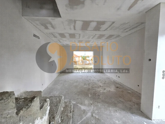 Moradia T3 para Venda em Fernao Ferro Foto 7