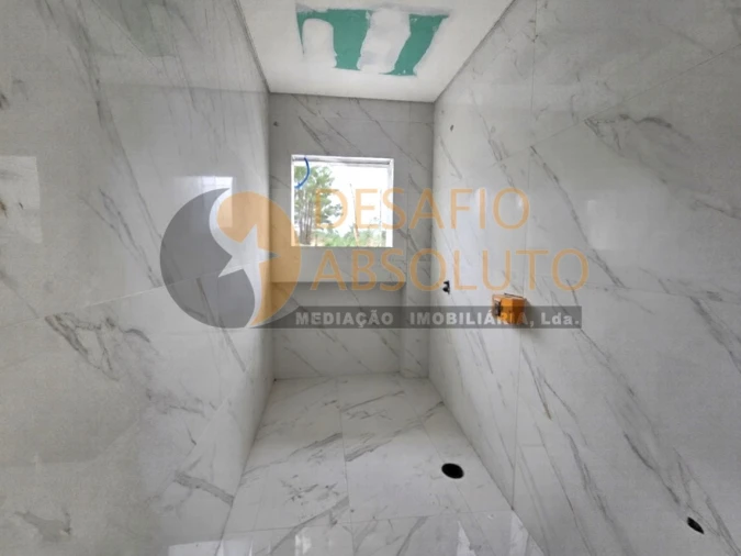 Moradia T3 para Venda em Fernao Ferro Foto 10