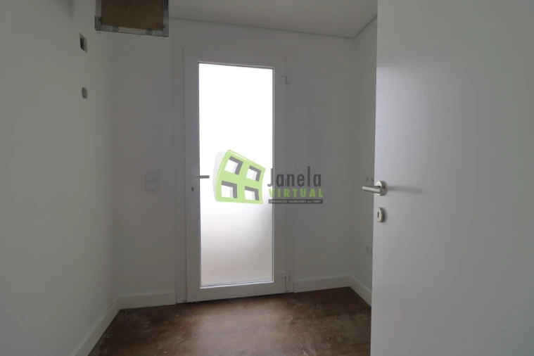 Moradia T3 para Venda em Quinta do Anjo Foto 23