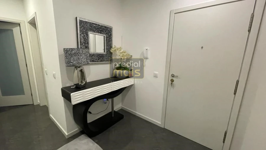 Apartamento T3 para Venda em Vila Nova de Famalicão e Calendário Foto 3