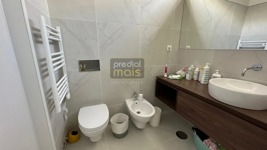 Apartamento T3 para Venda em Vila Nova de Famalicão e Calendário Foto 9
