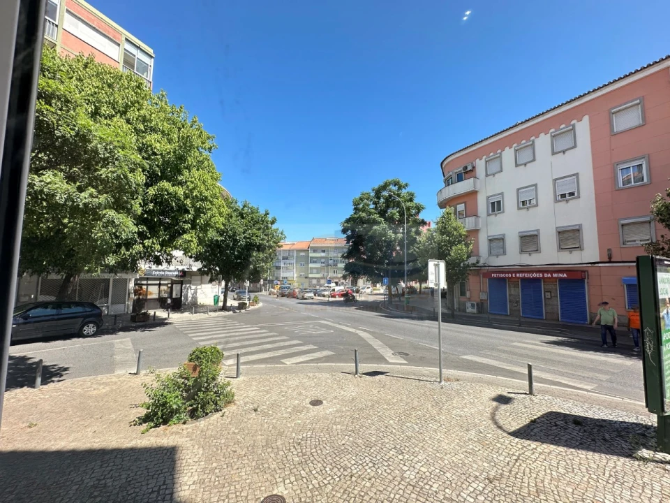 Apartamento T2 para Venda em Mina de Água Foto 14