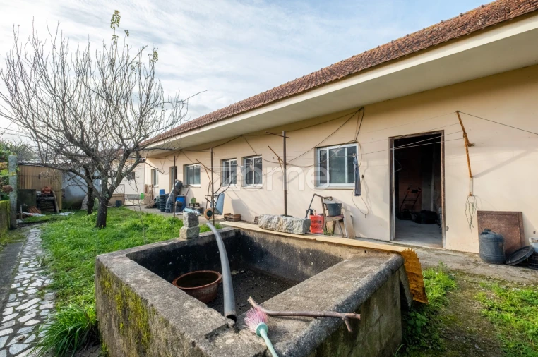 Moradia T3 para Venda em Serzedo e Perosinho Foto 40