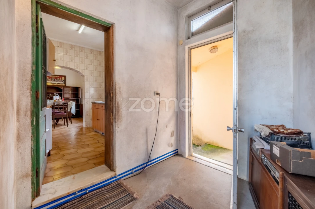 Moradia T3 para Venda em Serzedo e Perosinho Foto 25