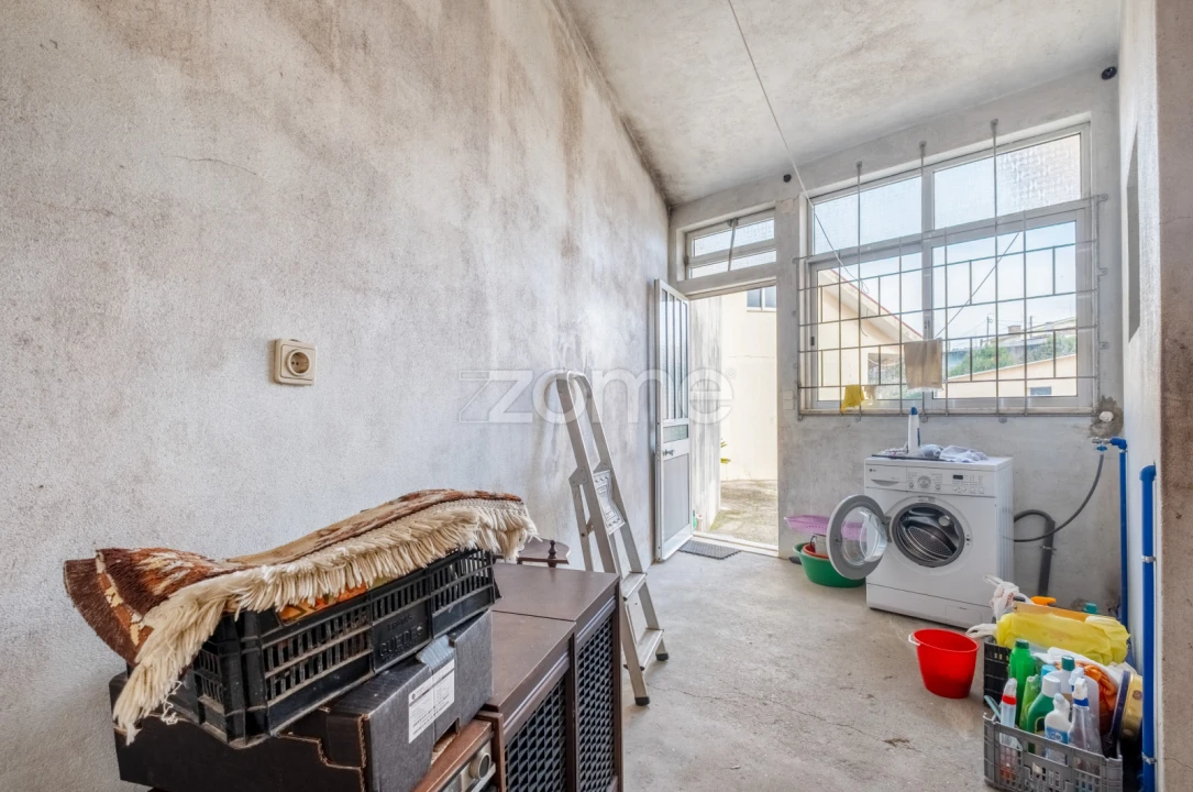 Moradia T3 para Venda em Serzedo e Perosinho Foto 28