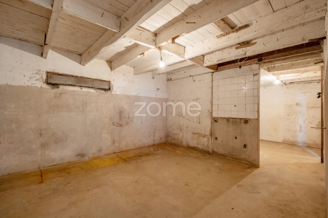 Moradia T3 para Venda em Serzedo e Perosinho Foto 35