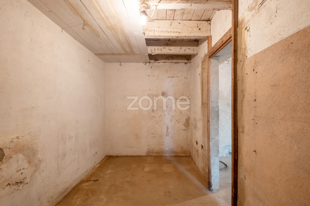 Moradia T3 para Venda em Serzedo e Perosinho Foto 36