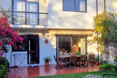 Moradia T5 para Venda em Aldoar, Foz do Douro e Nevogilde