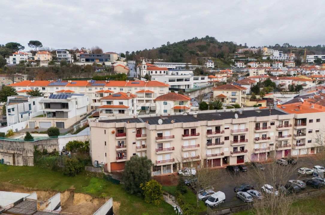Apartamento T2 para Venda em Gualtar Foto 1