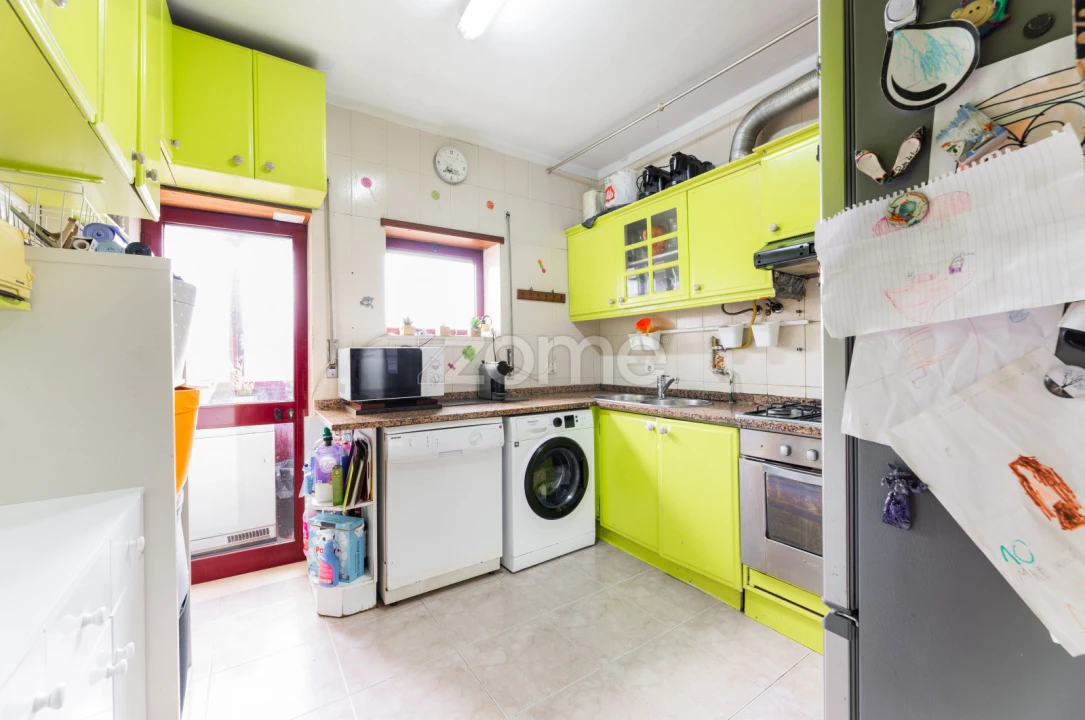 Apartamento T2 para Venda em Gualtar Foto 23