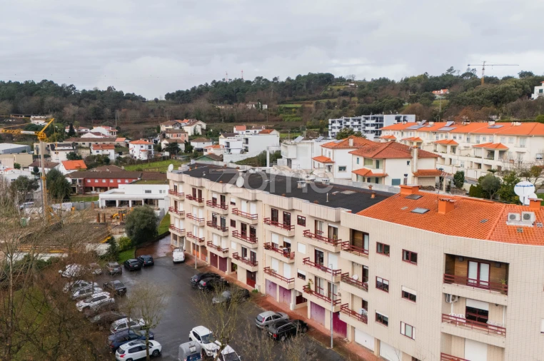 Apartamento T2 para Venda em Gualtar Foto 16