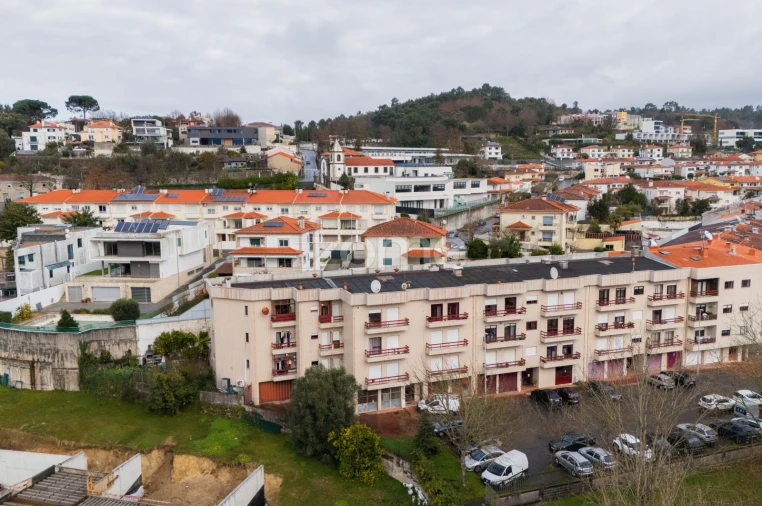 Apartamento T2 para Venda em Gualtar Foto 1