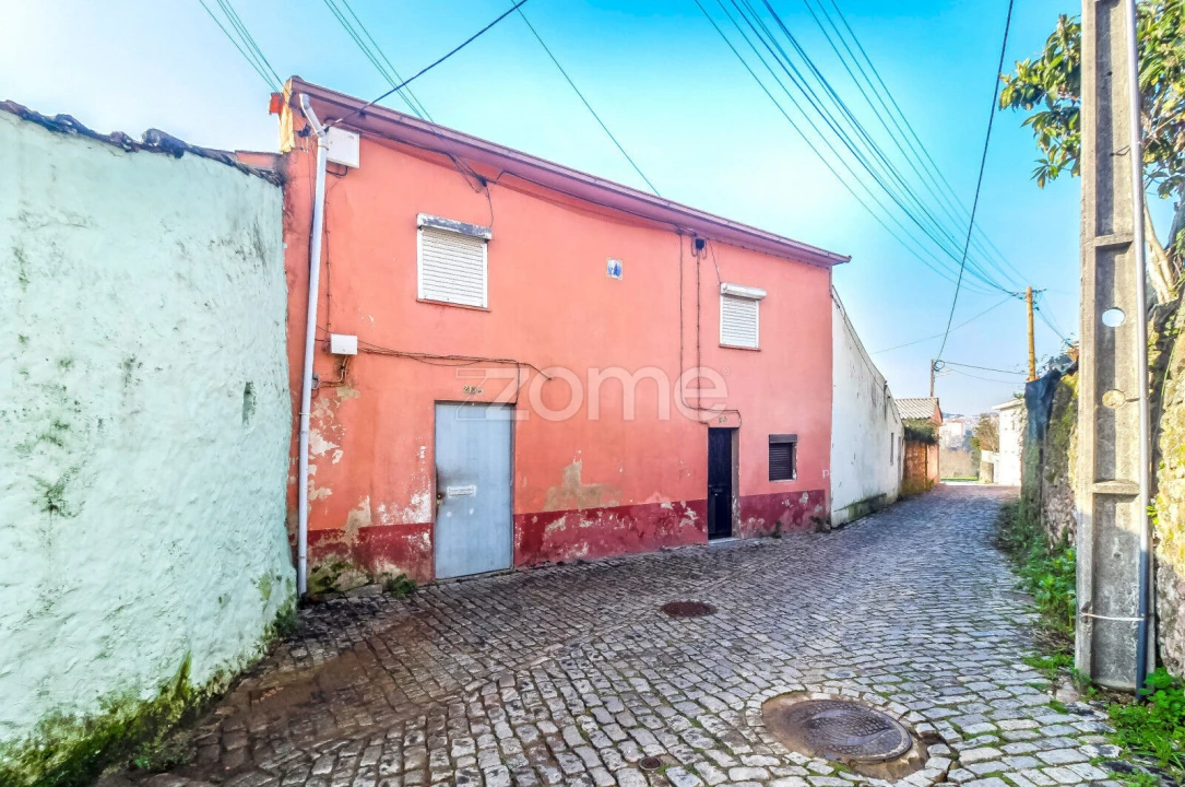 Moradia T13 para Venda em Campanhã Foto 7